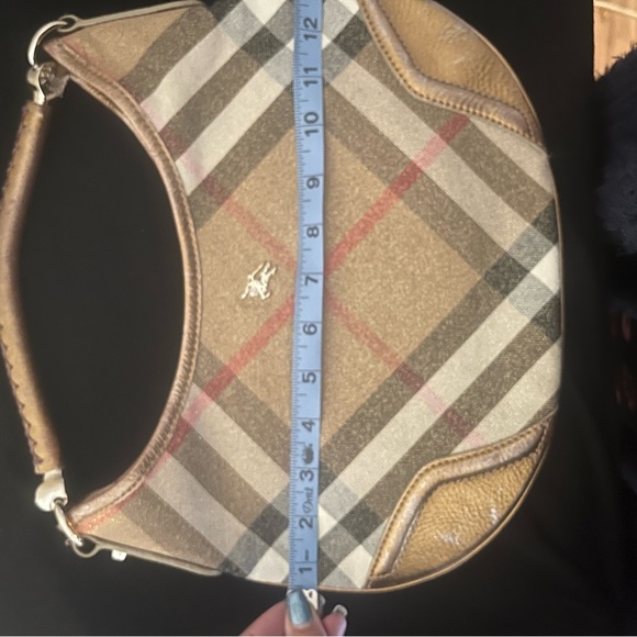 Metallic Burberry Purse - Picture 4 of 6